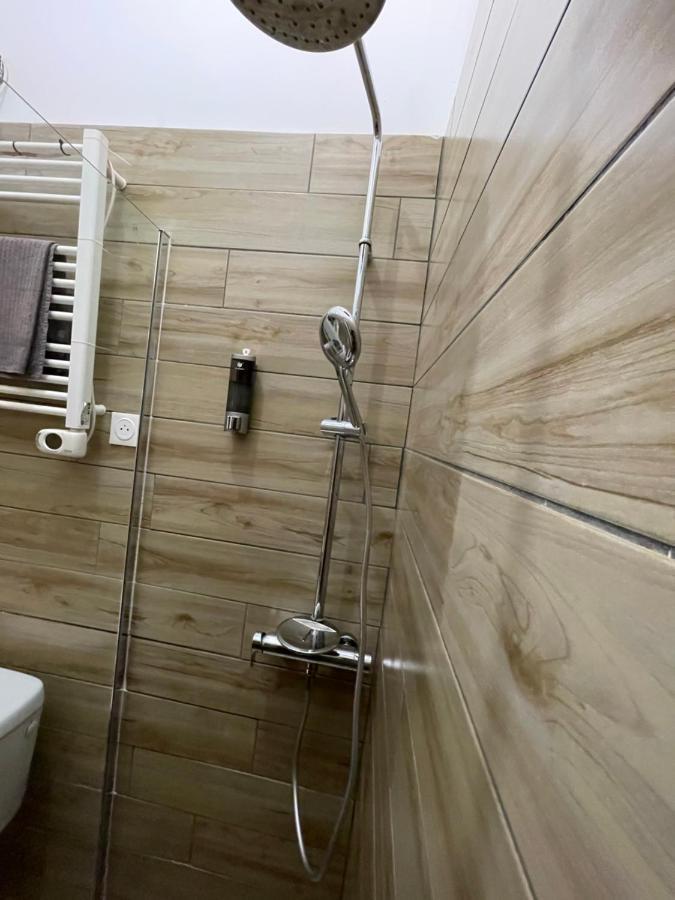 Eve Home Yaoundé Eksteriør billede